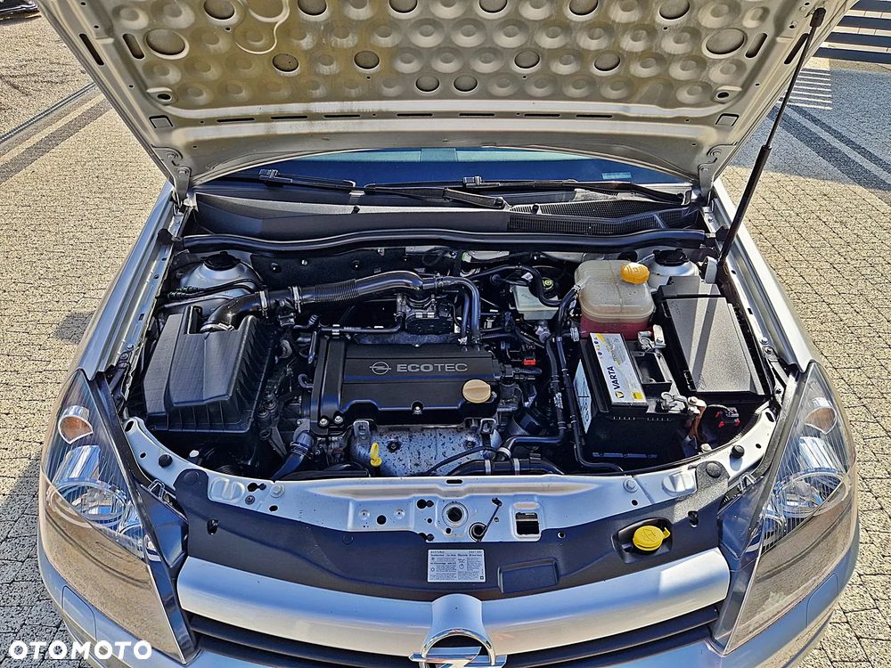 Opel Astra 1.4 Edition Plus - 22