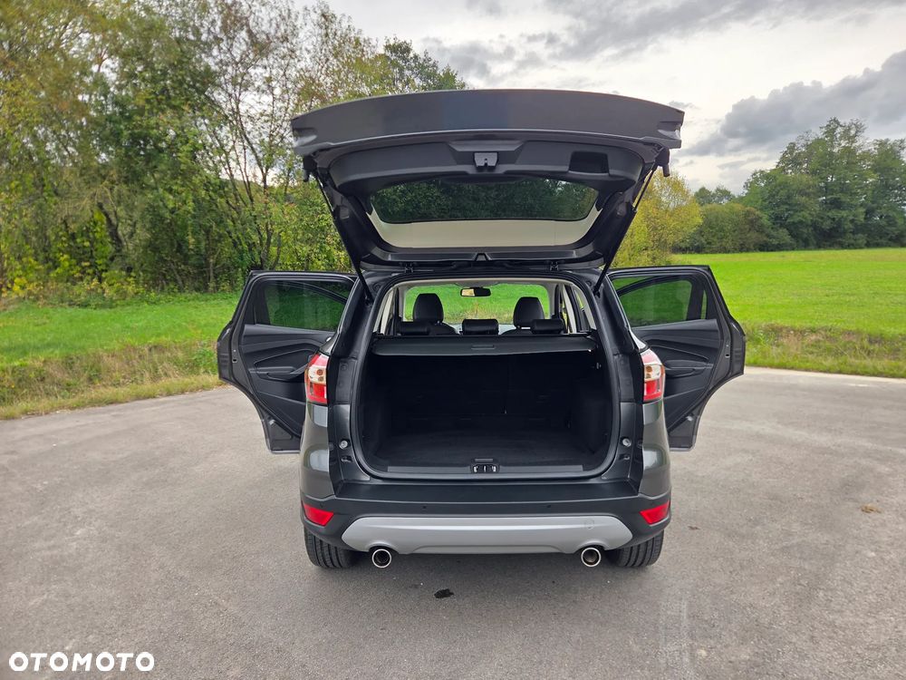 Ford Kuga - 22