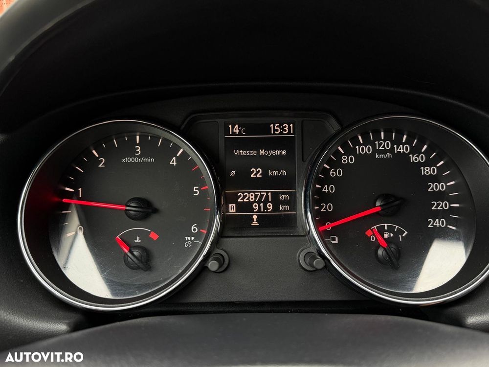 Nissan Qashqai 1.5 DCI TEKNA - 13