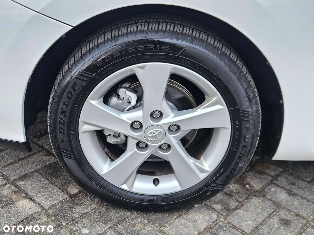 Toyota Auris 1.33 Dual-VVT-i START Edition - 11