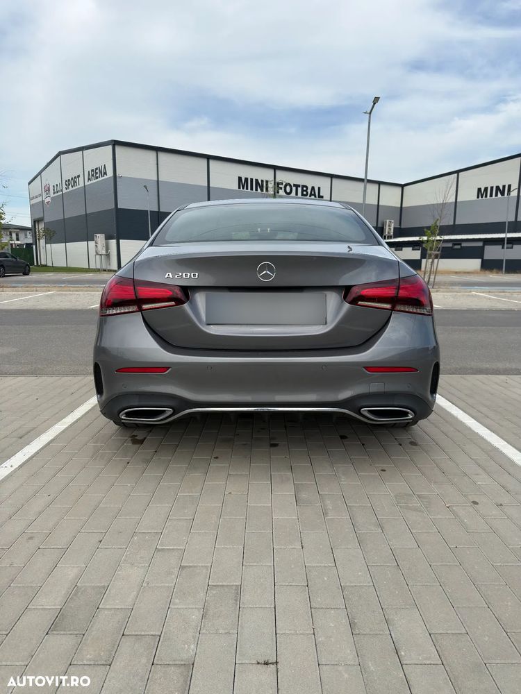 Mercedes-Benz A 200 7G-DCT AMG Line - 3