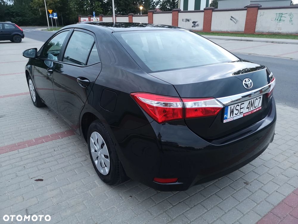 Toyota Corolla 1.6 Active - 3