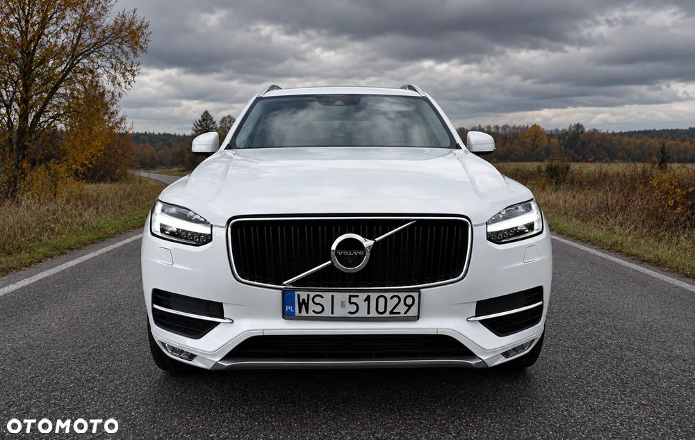 Volvo XC 90 - 7