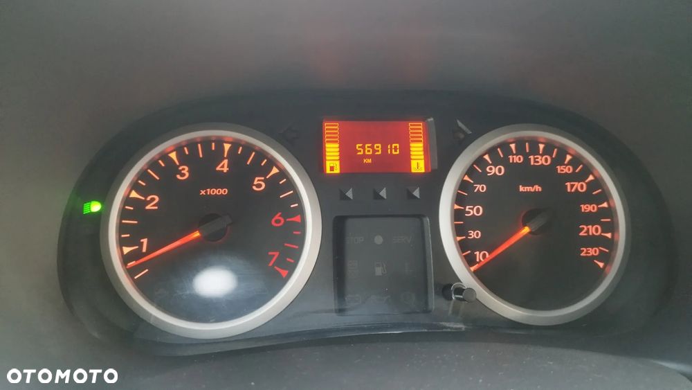 Renault Clio 1.2 16V Campus - 19