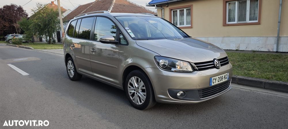 Volkswagen Touran - 3