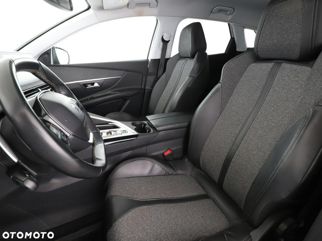 Peugeot 3008 1.2 PureTech Allure S&S EAT8 - 13