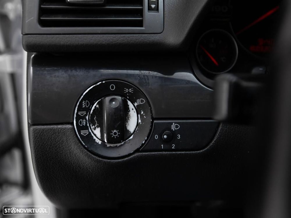 Audi A4 Avant 1.9 TDI - 12