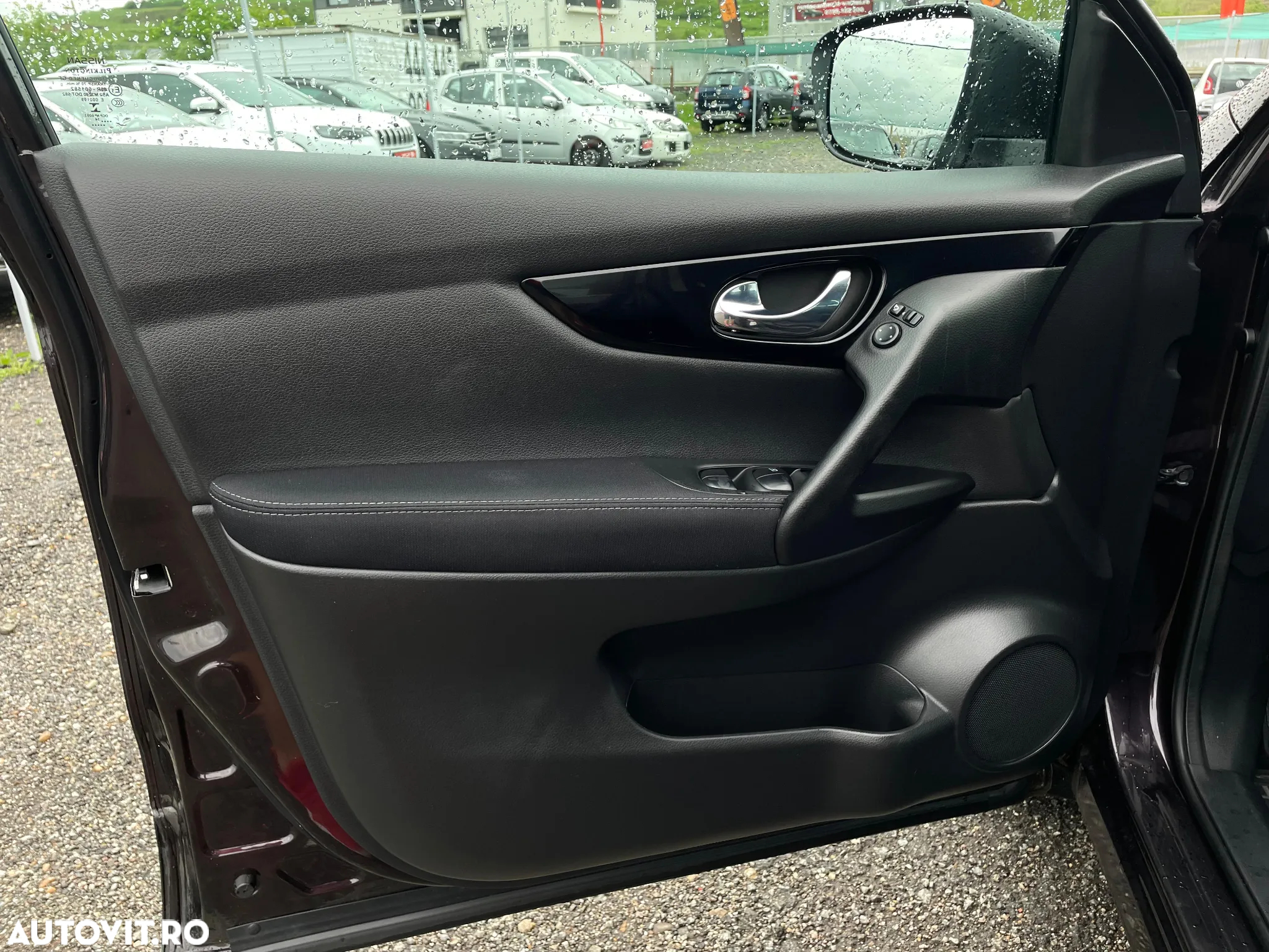 Nissan Qashqai 1.6 DCI 4 x 4 DPF acenta - 11