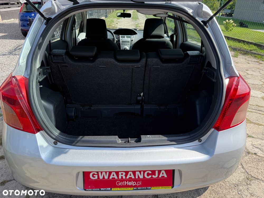 Toyota Yaris - 15