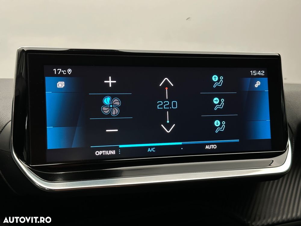 Peugeot 2008 1.2 PureTech Turbo S&S Allure - 16