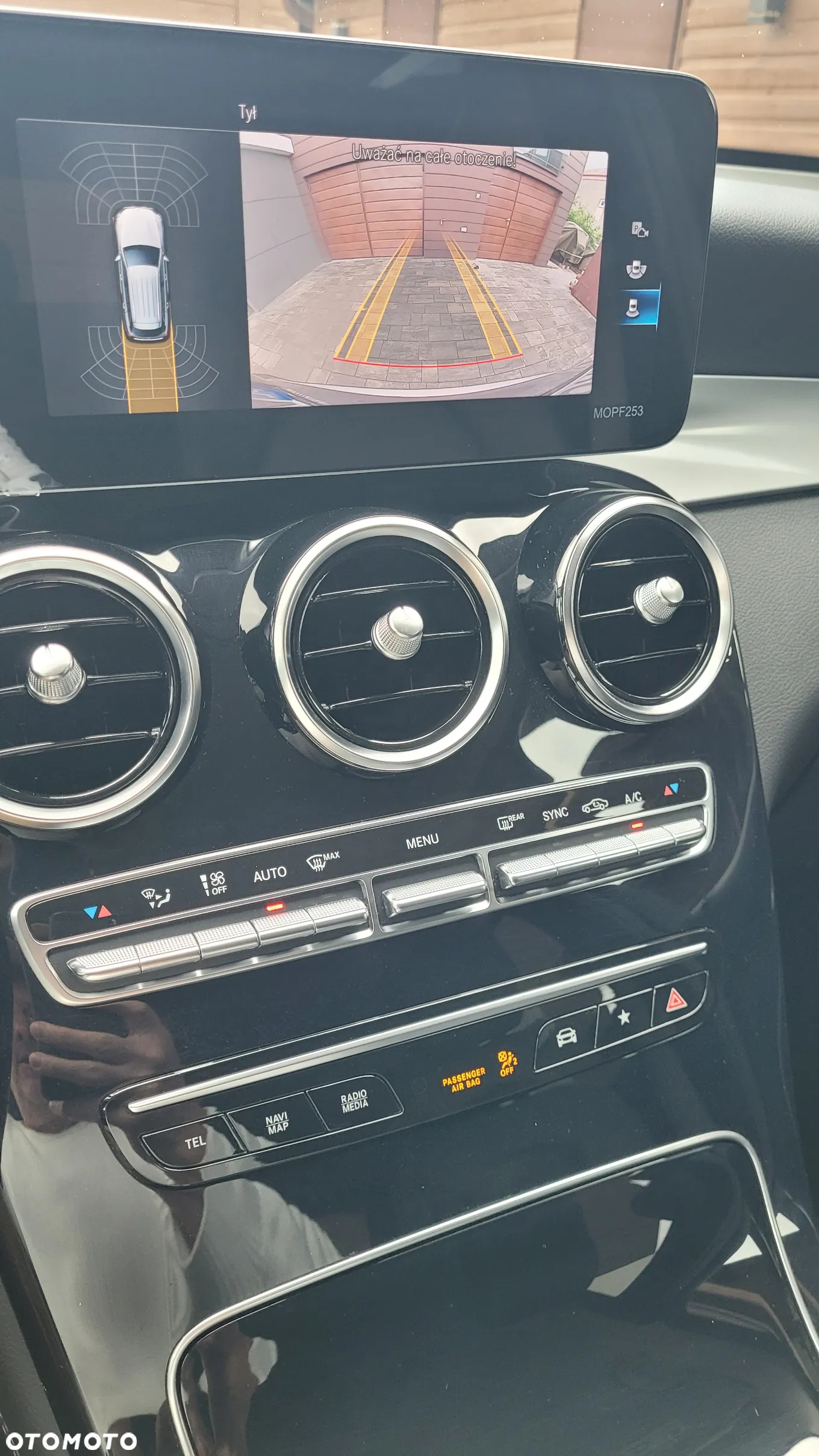 Mercedes-Benz GLC 200 d 4-Matic - 14