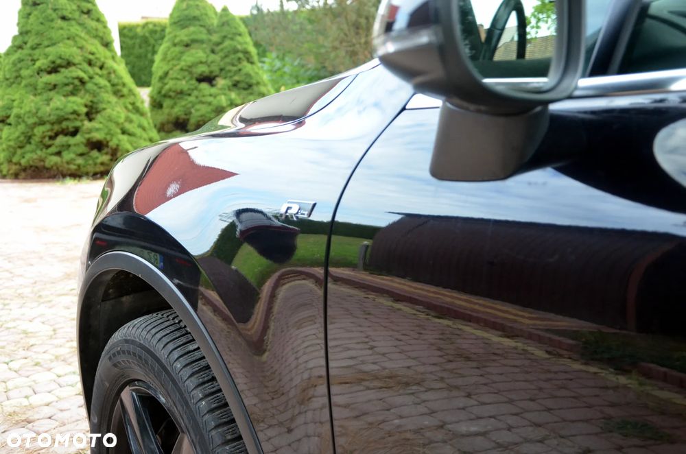 Volkswagen Touareg - 25