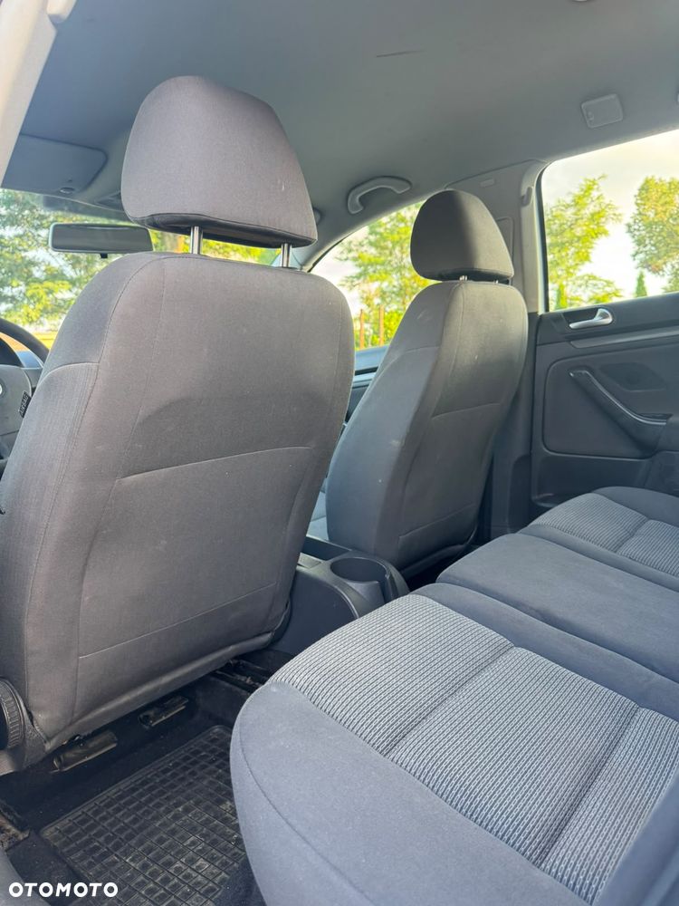Volkswagen Golf 1.9 TDI DPF Comfortline - 9