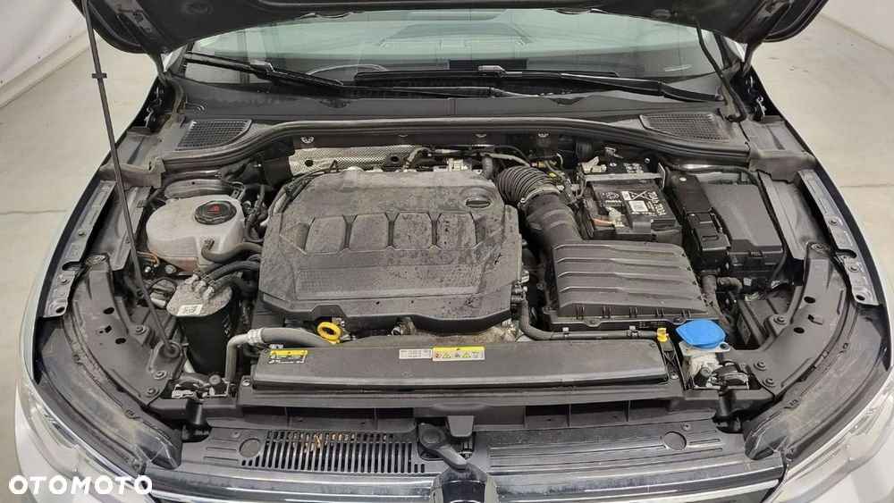 Volkswagen Golf Variant - 25