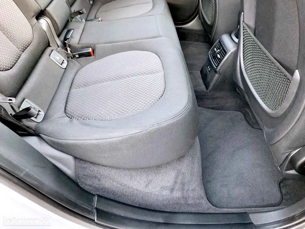 BMW X1 25 e xDrive Line Sport - 31
