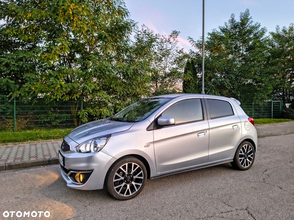 Mitsubishi Space Star 1.2 AS&G Invite CVT - 16