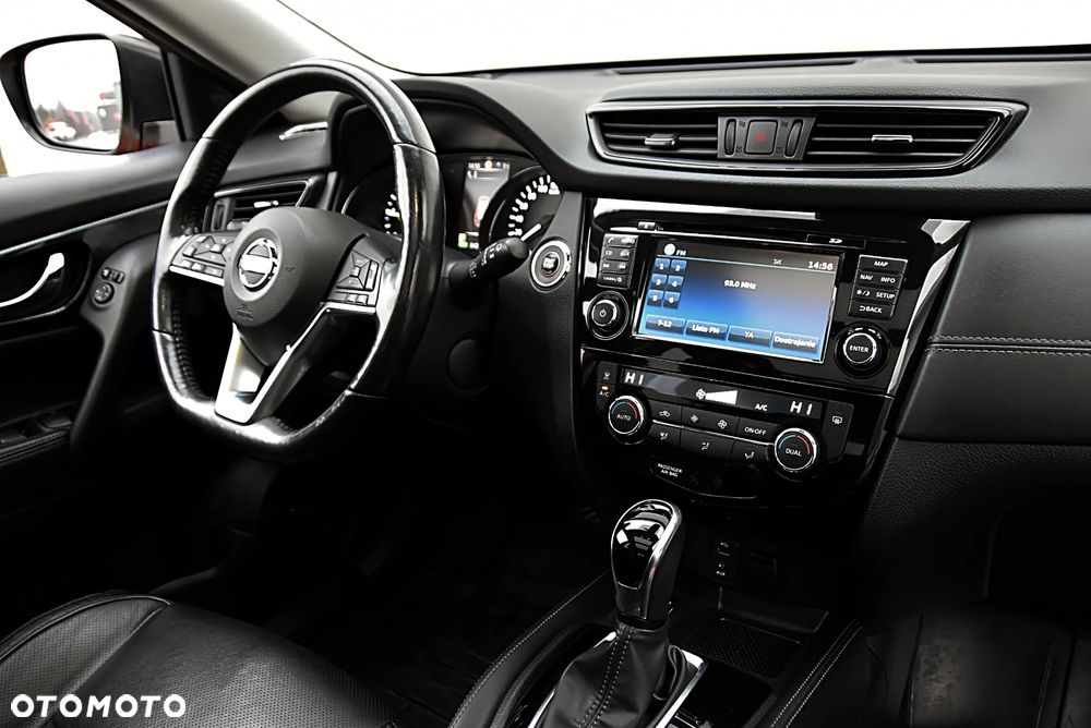 Nissan X-Trail 1.7 dCi Tekna 4WD Xtronic - 37