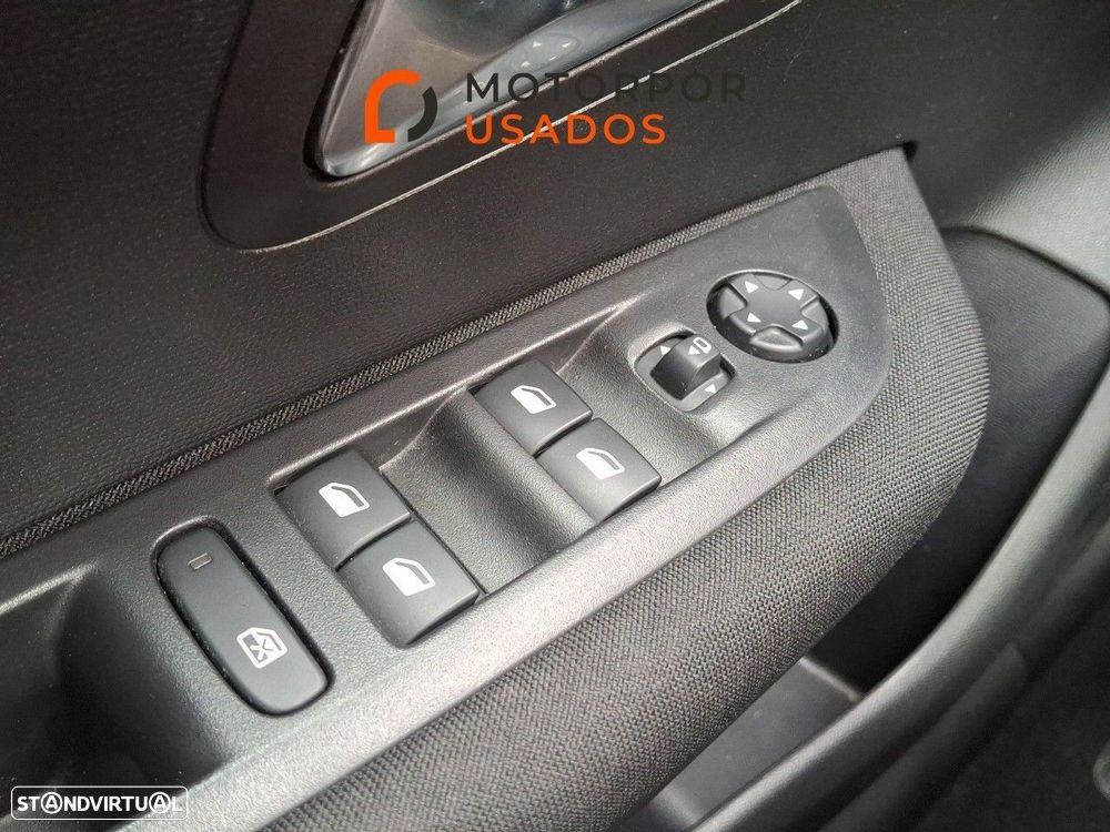 Peugeot 208 1.2 PureTech Active Pack - 15