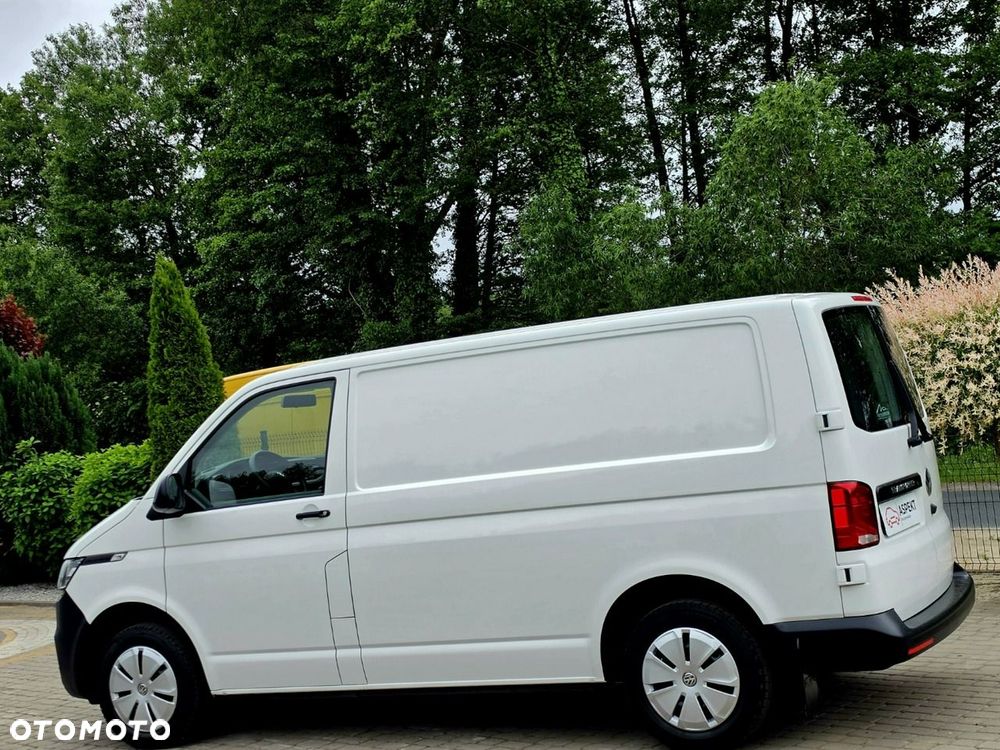 Volkswagen Transporter - 11