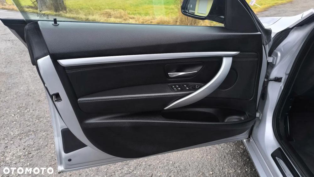 BMW 3GT 318d Modern Line - 14