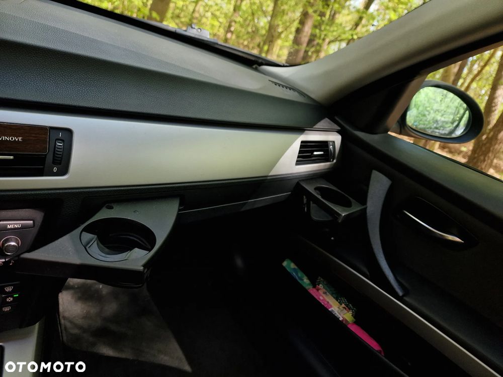 BMW Seria 3 320d DPF - 14