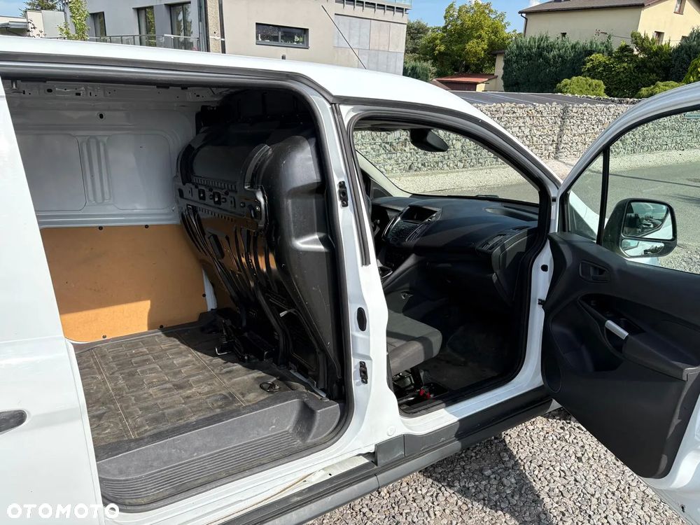 Ford Transit Connect - 22