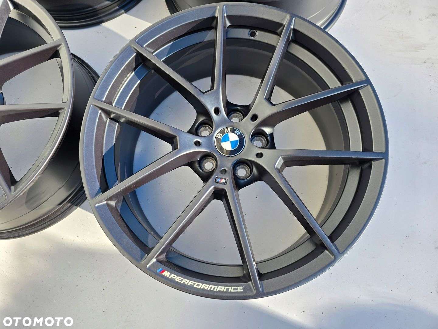 BMW G20 G21 G22 G26 G30 G31 M PERFORMANCE 5x112 19 IS27 - 4
