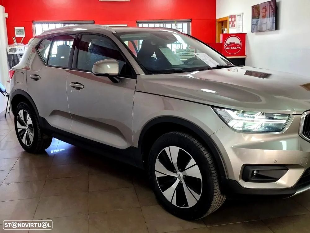 Volvo XC 40 1.5 T2 Momentum Plus Geartronic - 29