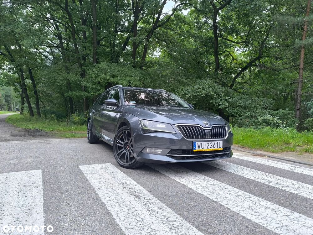 Skoda Superb 2.0 TDI Style - 1