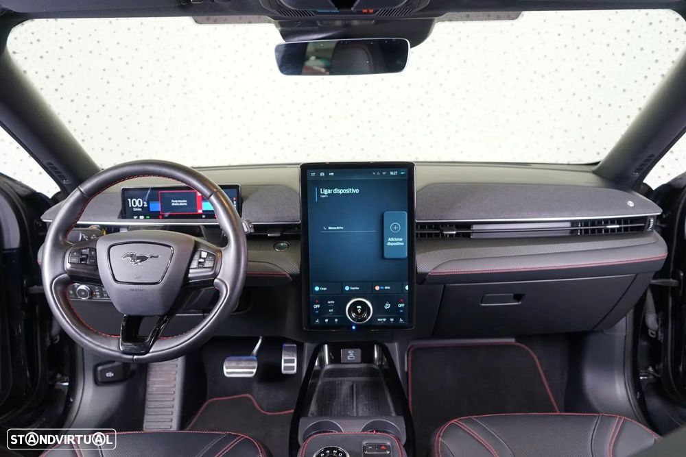 Ford Mustang Mach-E - 17