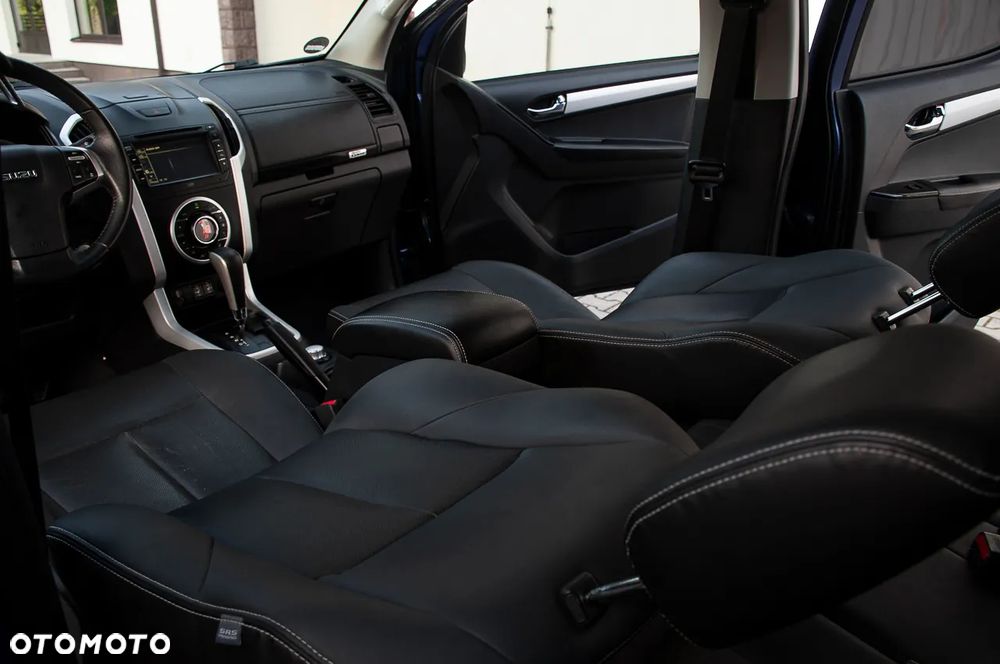 Isuzu D-Max 1.9 DC LS+ - 16