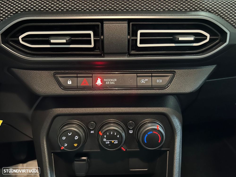 Dacia Sandero 1.0 ECO-G Expression Bi-Fuel - 26