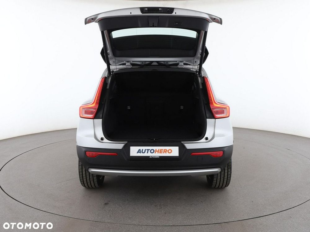 Volvo XC 40 T3 Momentum - 20