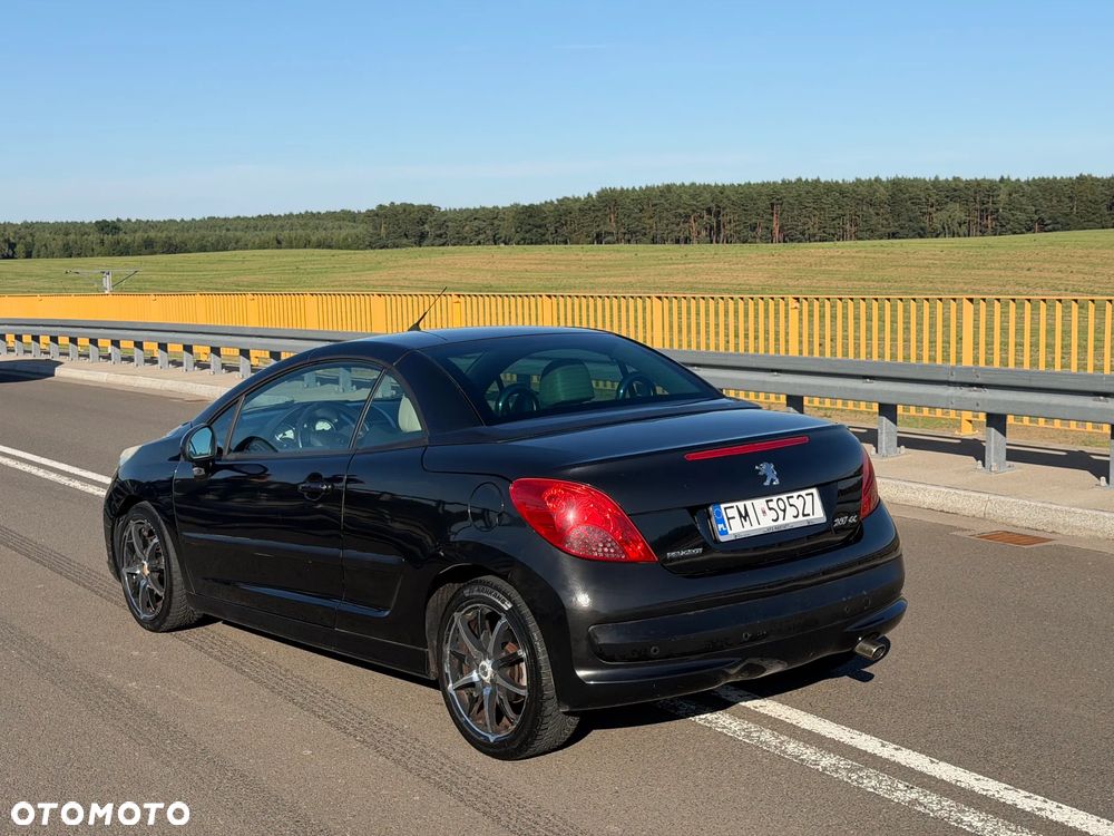 Peugeot 207 CC - 7