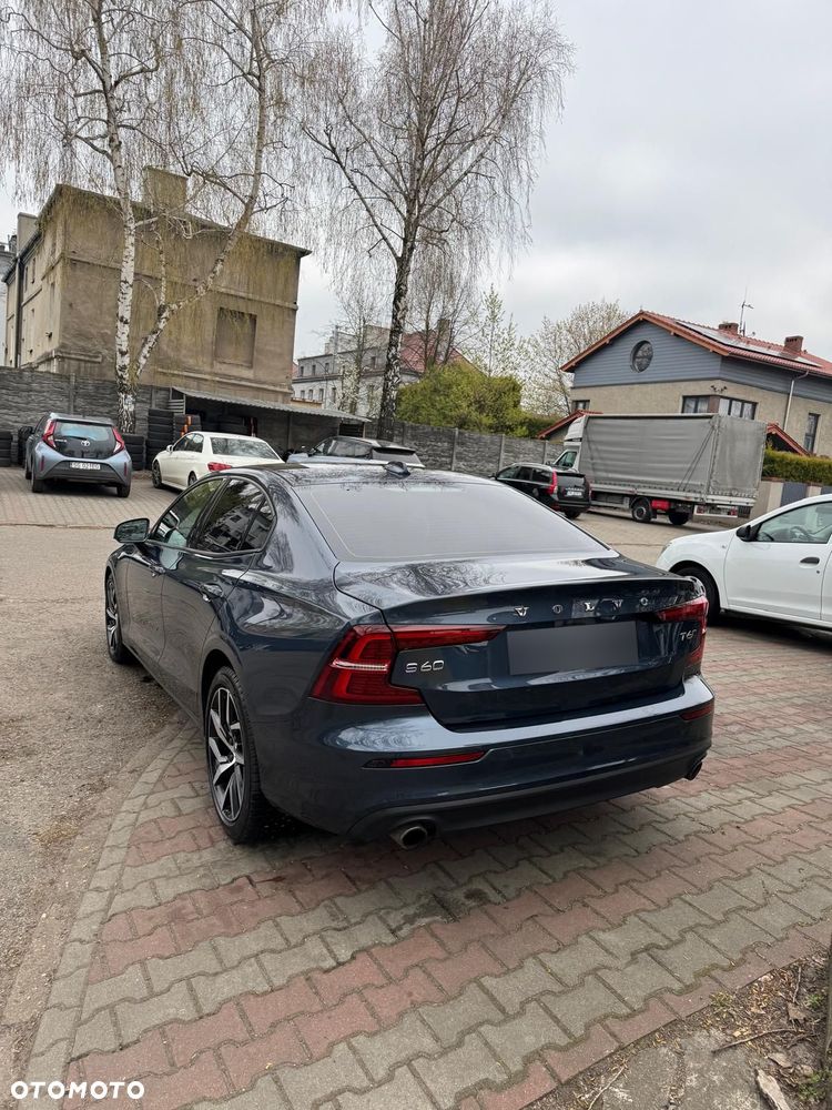 Volvo S60 T6 AWD Momentum Pro - 2