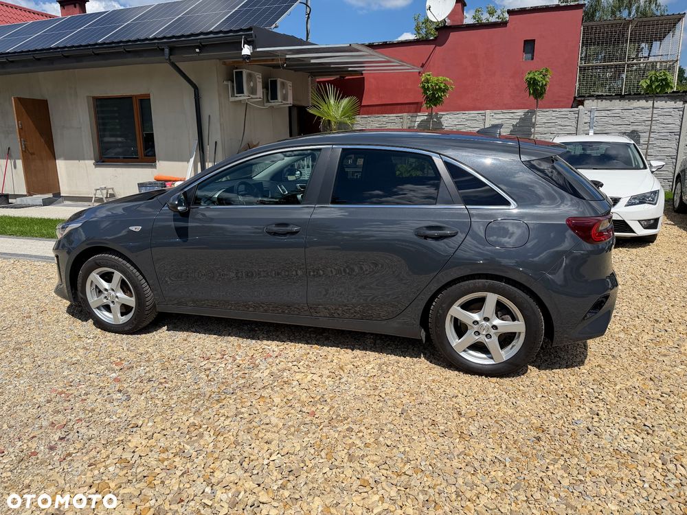 Kia Ceed 1.4 Vision - 11