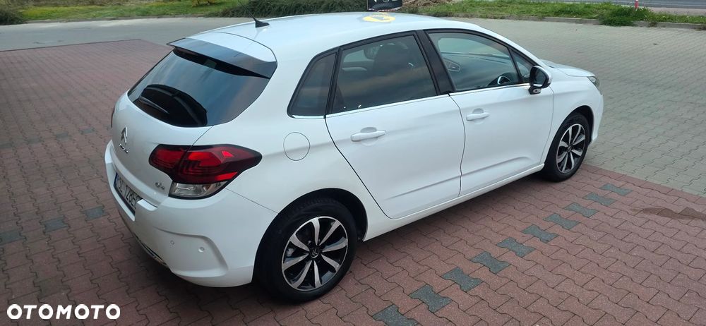 Citroen C4 2015 photo 3