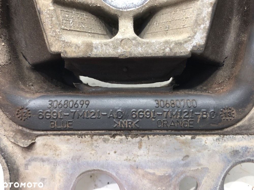 PODUSZKA SILNIKA LEWY  FORD MONDEO IV (BA7) 2007 - 2015 1.6 EcoBoost 118 kW [160 KM] benzyna 2011 - - 3