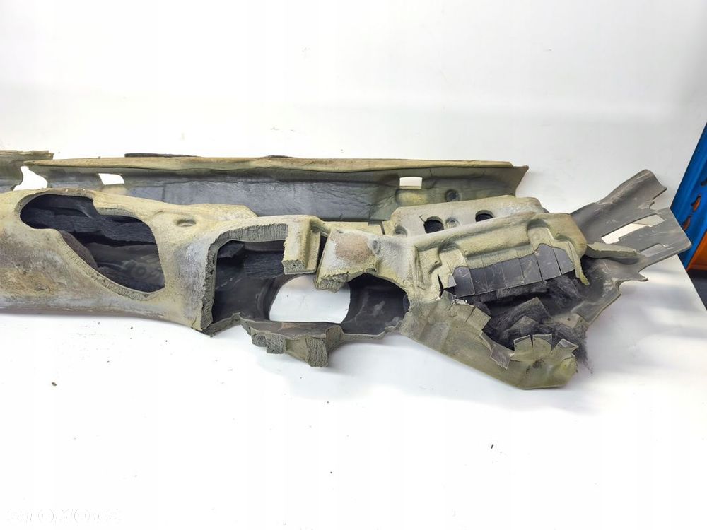 WYGŁUSZENIE ŚCIANY GRODZIOWEJ AUDI Q5 8R LIFT 8R1863947G - 8