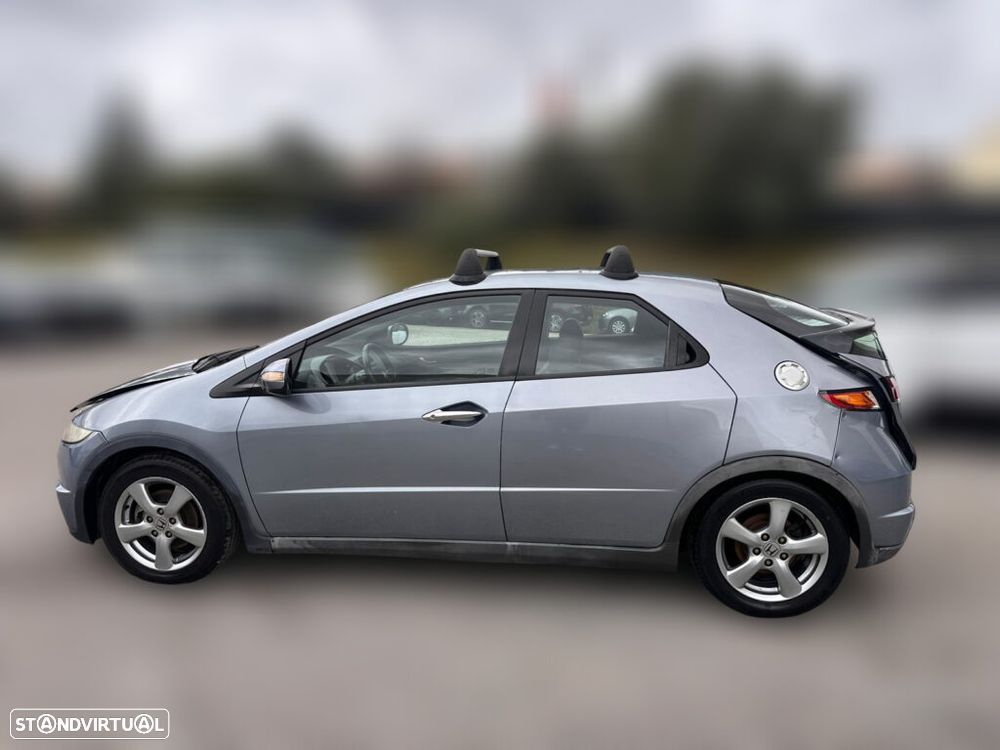 HONDA Civic VIII Hatchback (FN, FK) 1.4 Gasolina 83 cv  61 kW 2005 - 2008 L13A7 para peças - 5