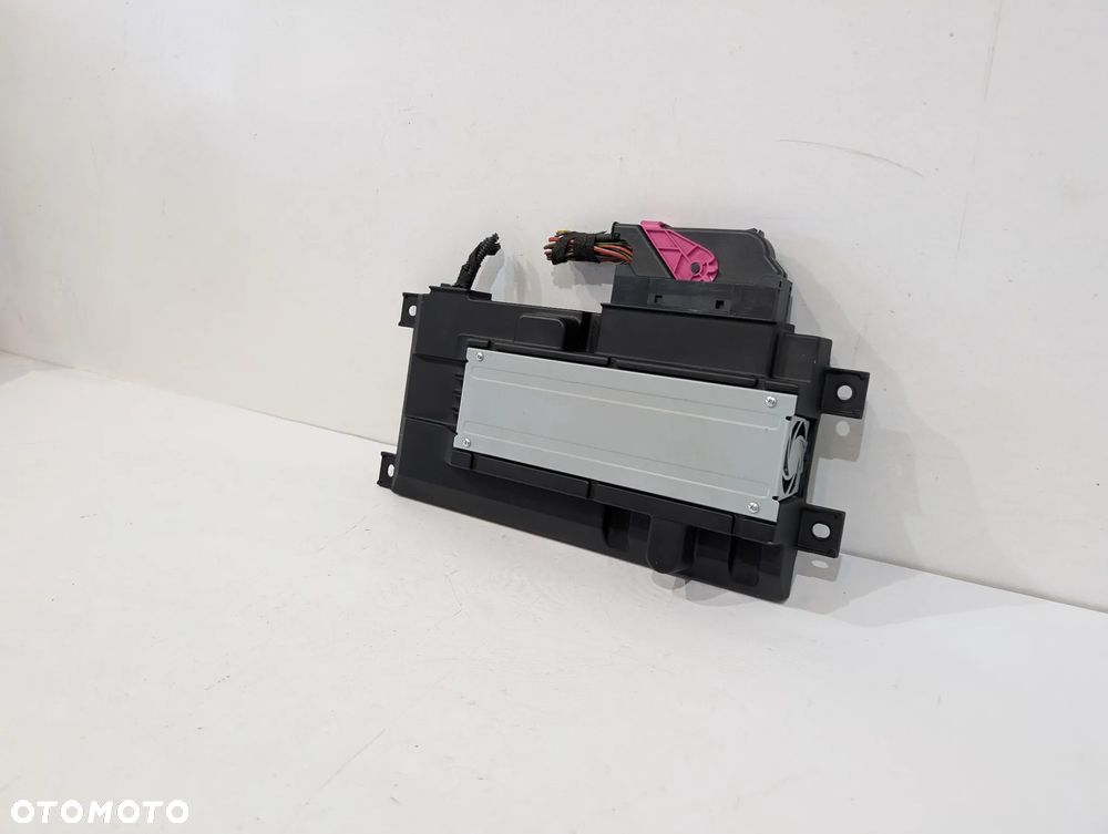 AUDI A4 B9 A5 8W Q5 WZMACNIACZ AUDIO BANG 8W0035223A - 3