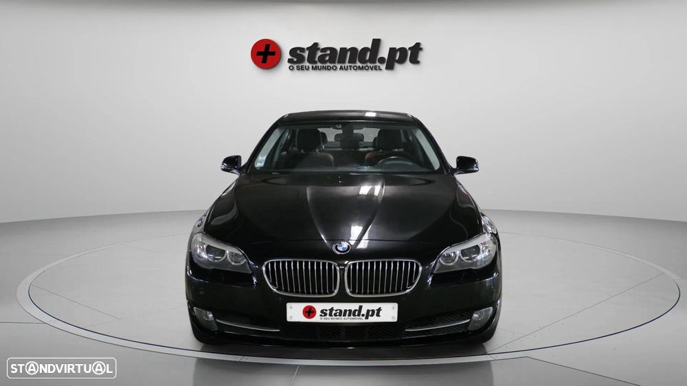 BMW 520 d Luxury Line - 2
