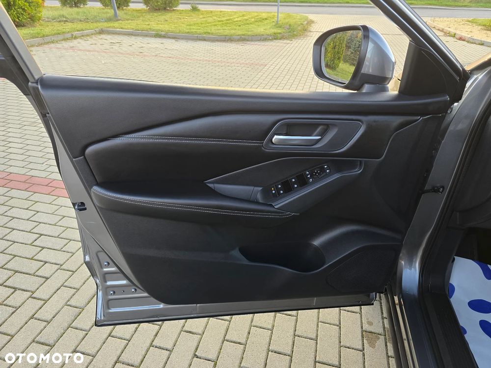 Nissan Qashqai 1.3 DIG-T MHEV N-Connecta - 20