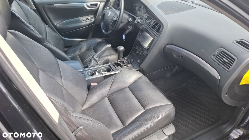 Volvo V70 2.4 - 4
