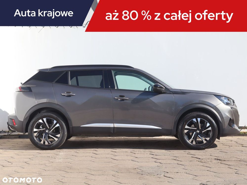 Peugeot 2008 - 8
