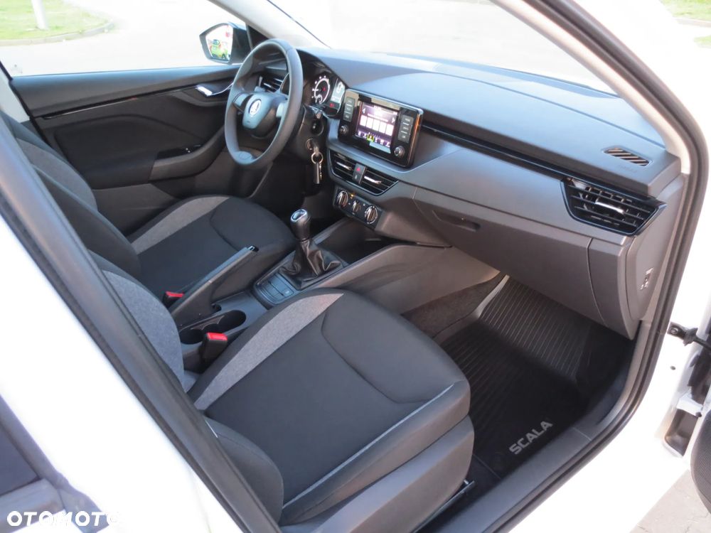 Skoda Scala - 16