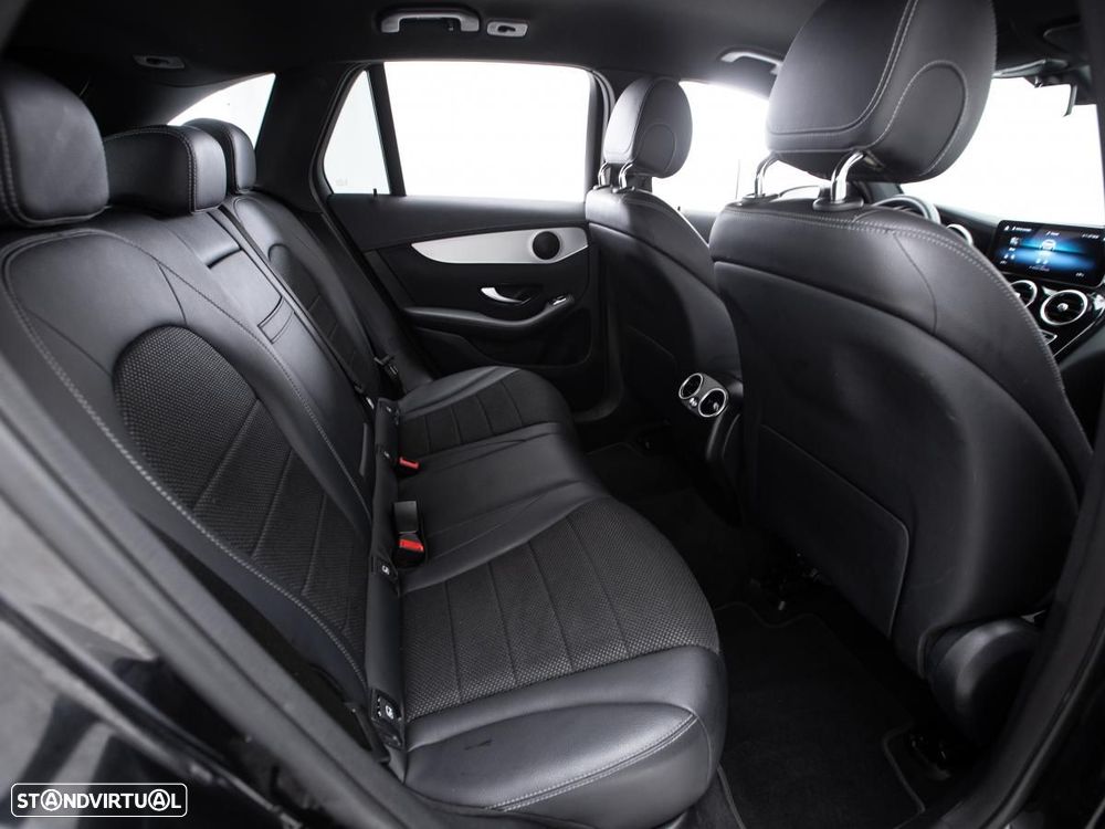 Mercedes-Benz GLC 300 de 4Matic - 12