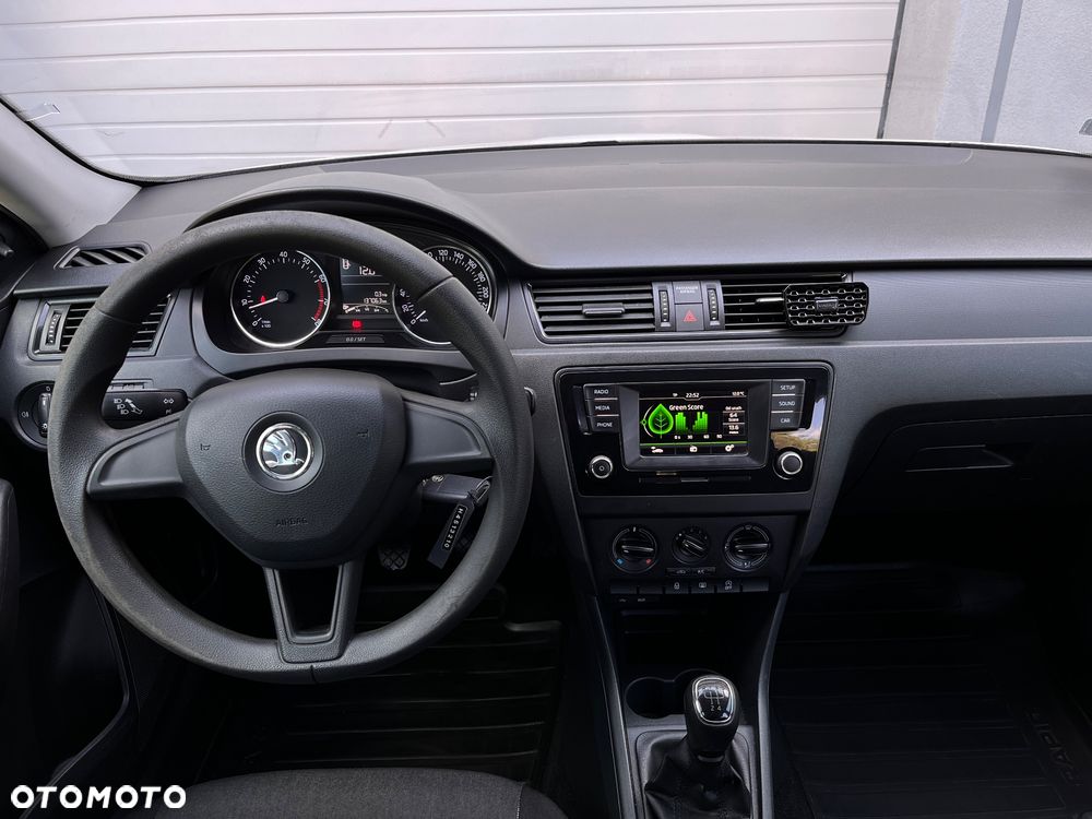 Skoda RAPID 1.2 TSI Style - 11