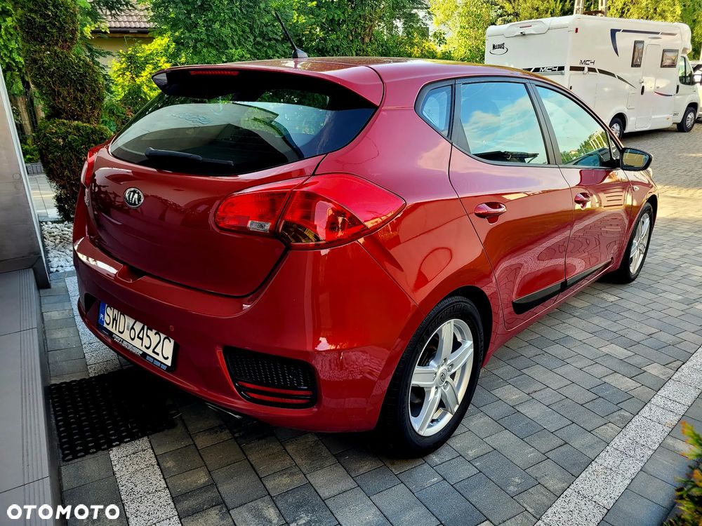 Kia Ceed 1.6 GDI Spirit - 5