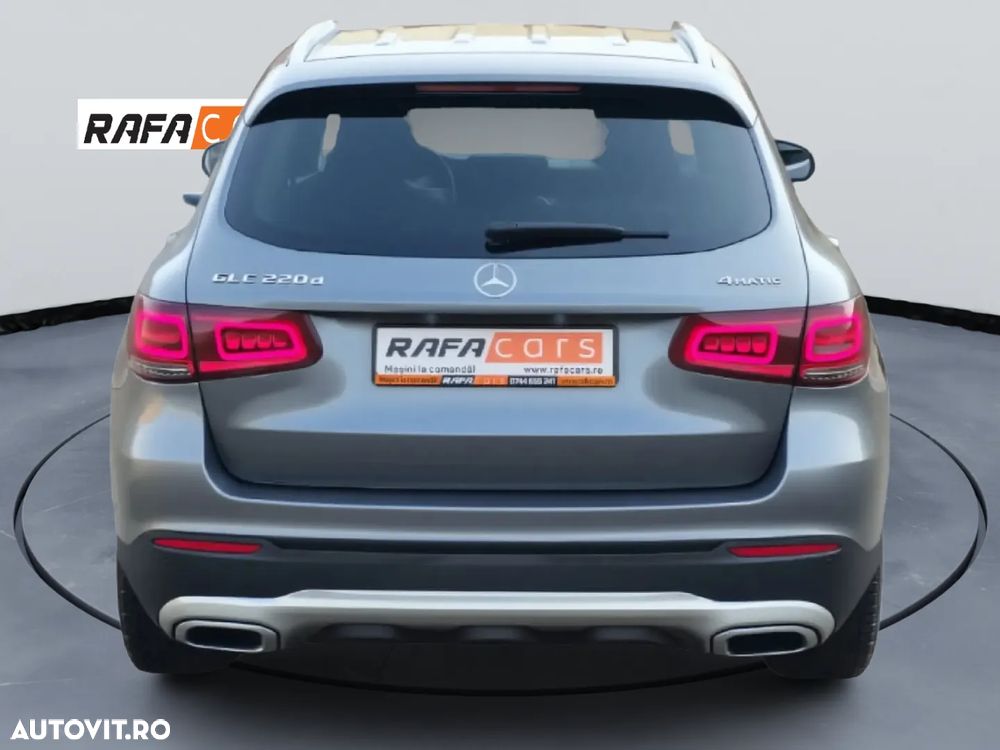 Mercedes-Benz GLC 220 d 4MATIC - 9